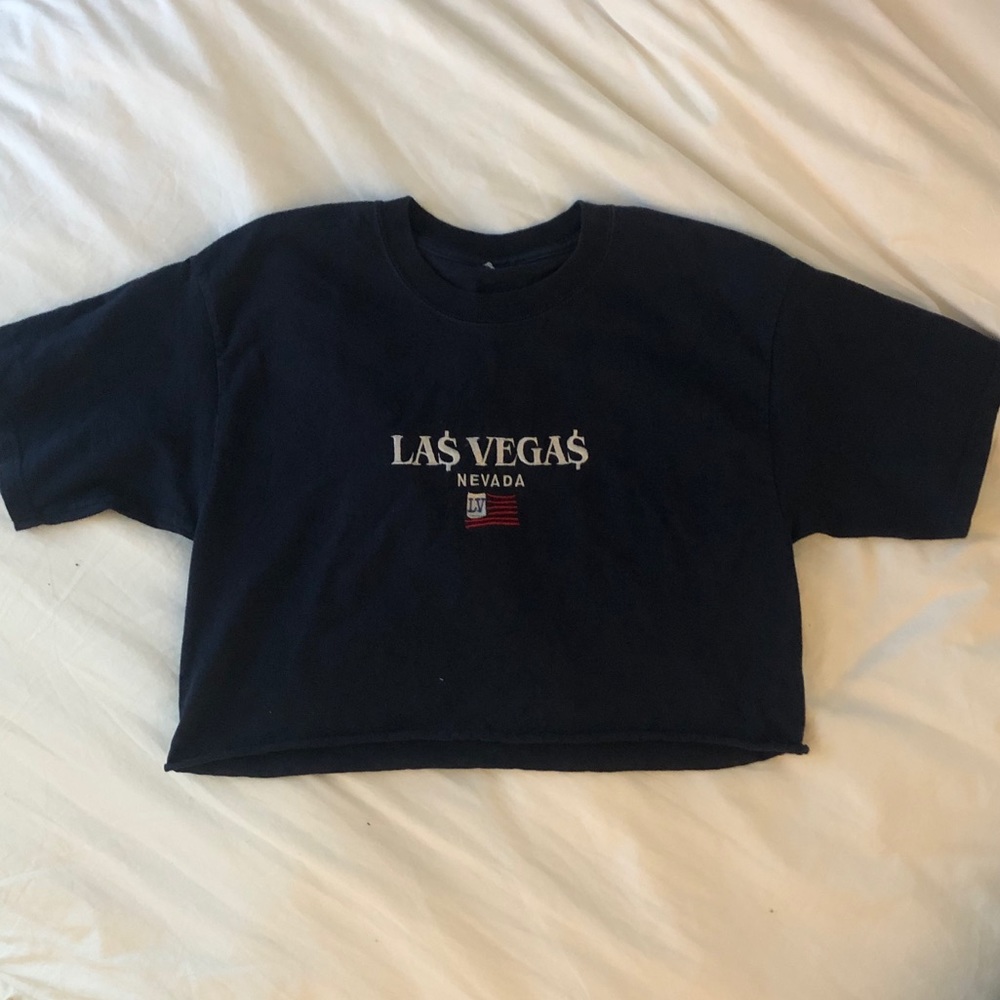 cropped vintage las vegas tee !!